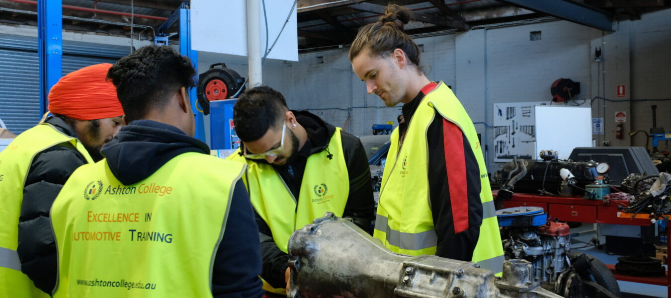 Cert. III in Heavy Commercial Vehicle Mechanical Technology – Ashton ...